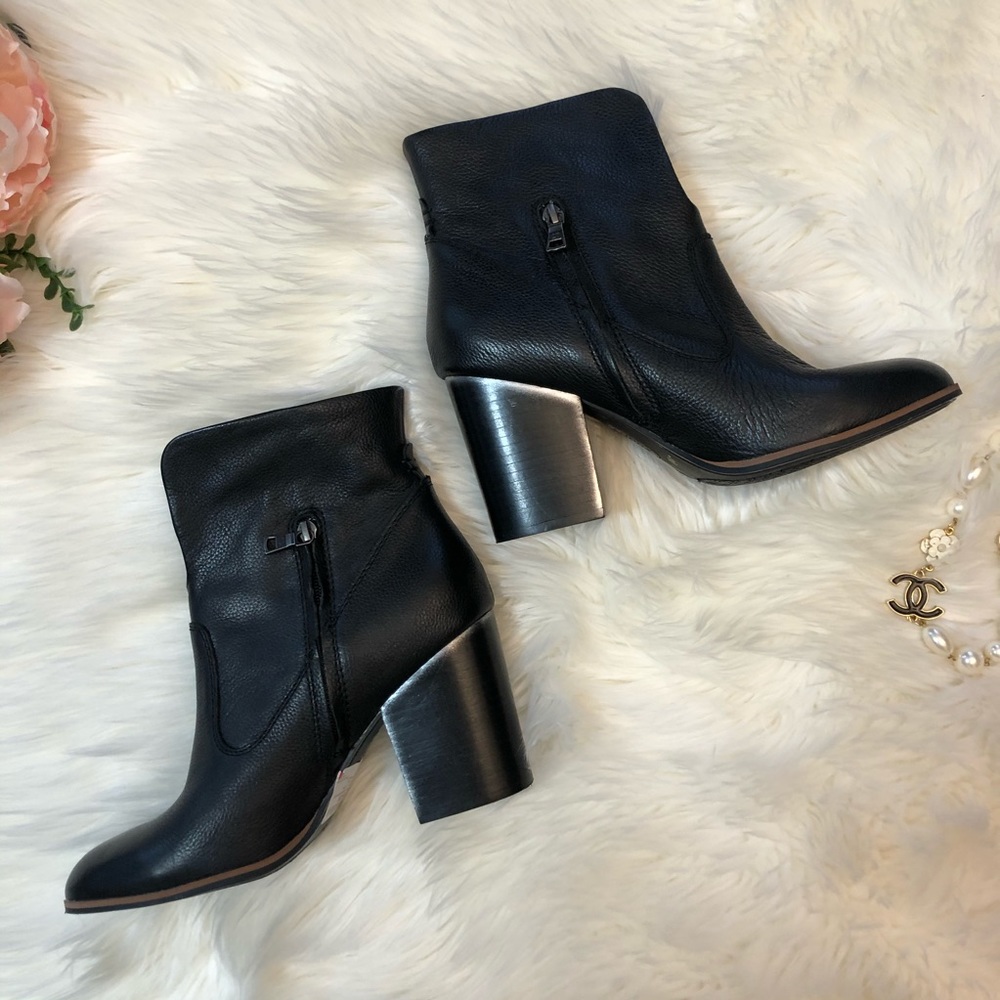 Lucca Lane Kat Fold Over Bootie Size 10 - Picture 5 of 15